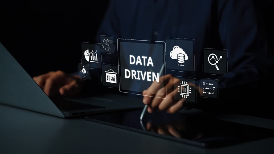 Analyse von Daten und Systemen als Grundlage für die Auswahl eines passenden IoT-Dienstleisters.